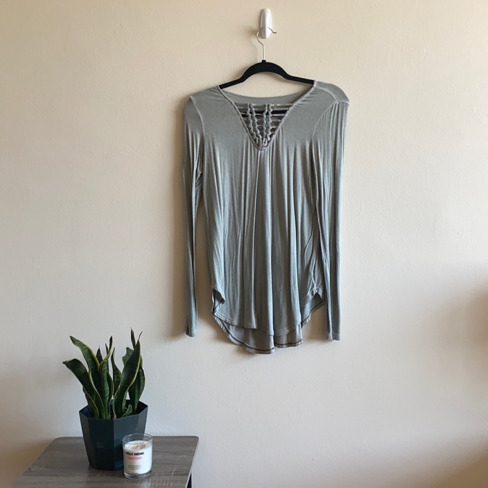 American Eagle Long Sleeve Front-Cross Olive Green